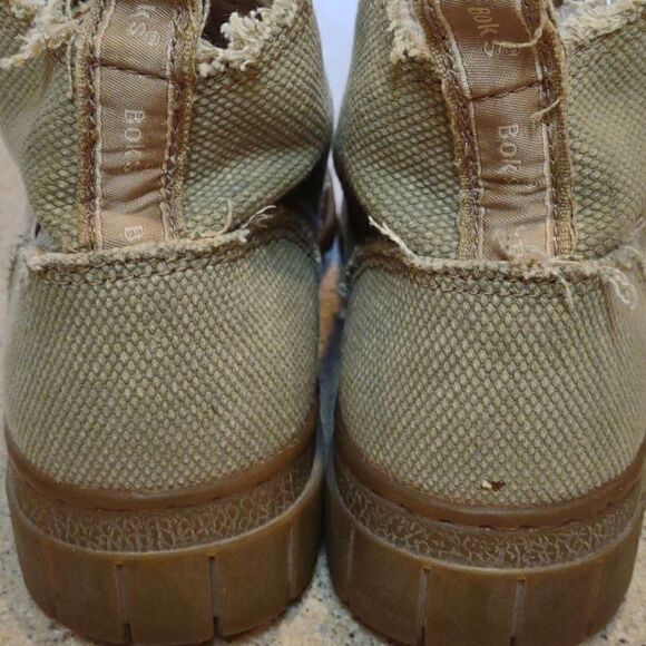 Men's  Canvas Chukka Boots Size 7.    M1 - Picture 3 of 4